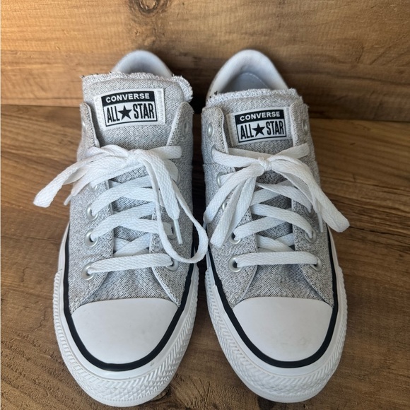 Converse Women Chuck Taylor All Star Madison OX White and Gray Sneakers - Picture 1 of 5